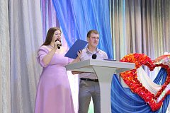 Торжественное мероприятие «Семья - опора государства» дало старт Году семьи в Питерском районе