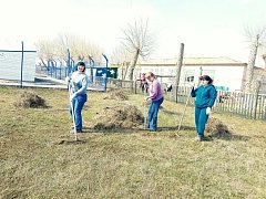 Продолжили наводить порядок в районе!