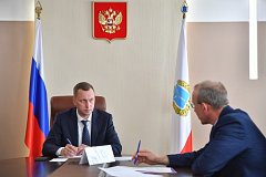 Роман Бусаргин провел встречу с главой Питерского района Алексеем Рябовым