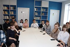 5 апреля для обучающихся 8 класса МОУ «СОШ с. Питерка» в Центральной модельной библиотеке 