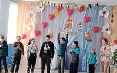 Такой русский народный праздник как «Масленица» ежегодно проводится в нашем СДК п. Нариманово и стал уже традиционным и любимым, как для детей так и взрослых