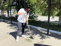 В нашем районе прошел очередной субботник