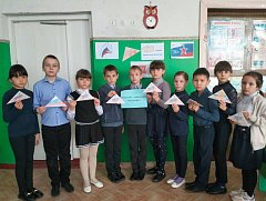 Молодежь Питерского района активно присоединилась к Всероссийской акции «Письмо защитнику Отечества», посвященной 23 февраля.