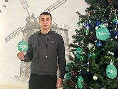 Волшебники продолжают радовать детей!