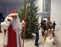 В учреждениях культуры продолжаются праздничные новогодние представления!